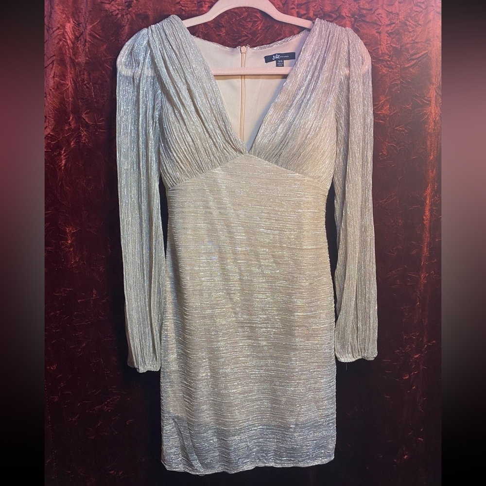 NWOT! Stunning Golden Low Cut Dress with Long Sleeves